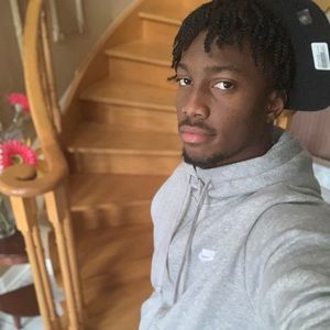 Meet your Posher, Samuel